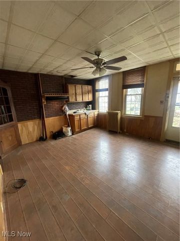 1415 Madison Avenue, Toronto, OH 43964