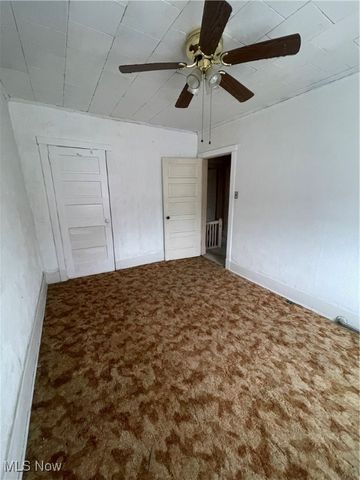 1415 Madison Avenue, Toronto, OH 43964