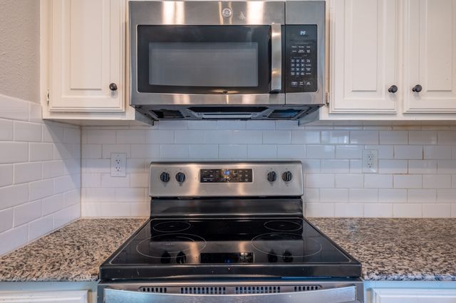1607 College Parkway, Lewisville, TX 75077