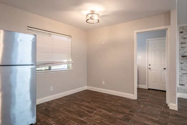 1607 College Parkway, Lewisville, TX 75077