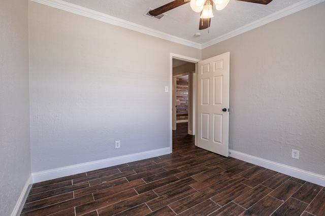 1607 College Parkway, Lewisville, TX 75077