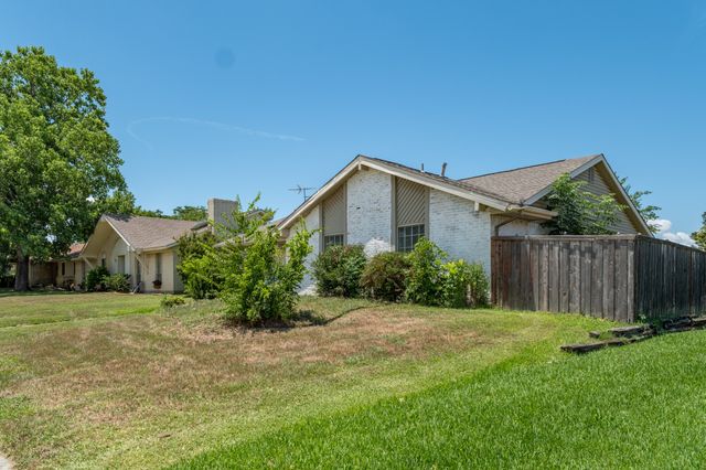 1607 College Parkway, Lewisville, TX 75077