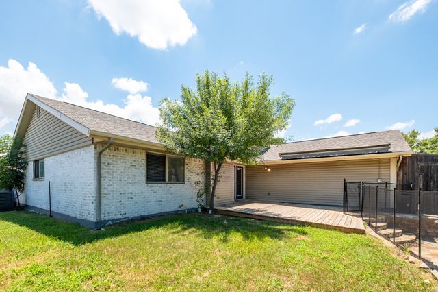 1607 College Parkway, Lewisville, TX 75077