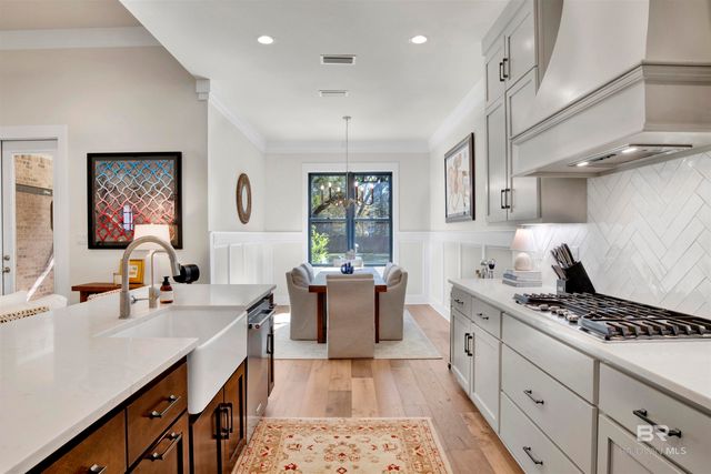 710 Van Avenue, Daphne, AL 36526