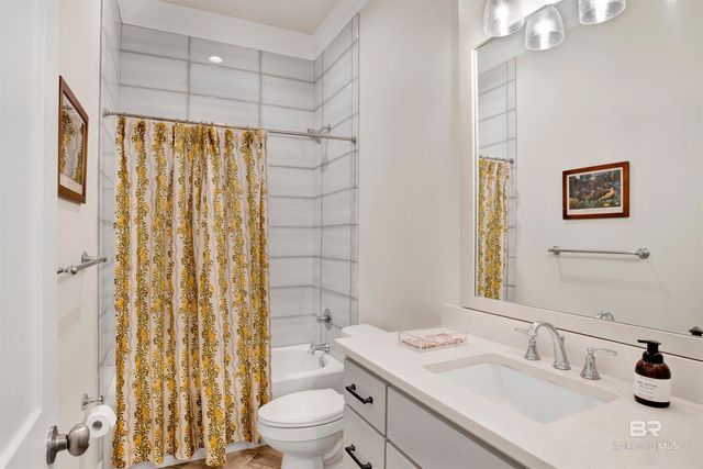 710 Van Avenue, Daphne, AL 36526