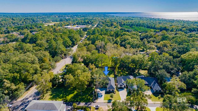 710 Van Avenue, Daphne, AL 36526