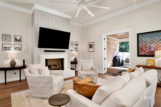 710 Van Avenue, Daphne, AL 36526