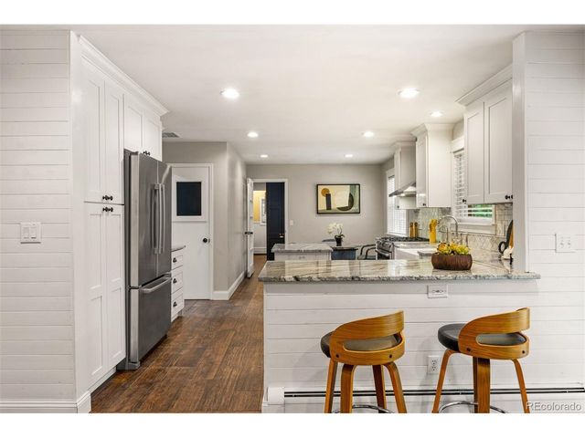 1854 E Lake Dr, Littleton, CO 80121