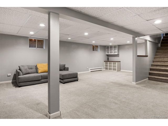 1854 E Lake Dr, Littleton, CO 80121