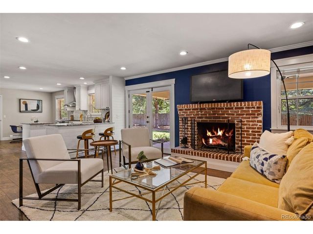 1854 E Lake Dr, Littleton, CO 80121
