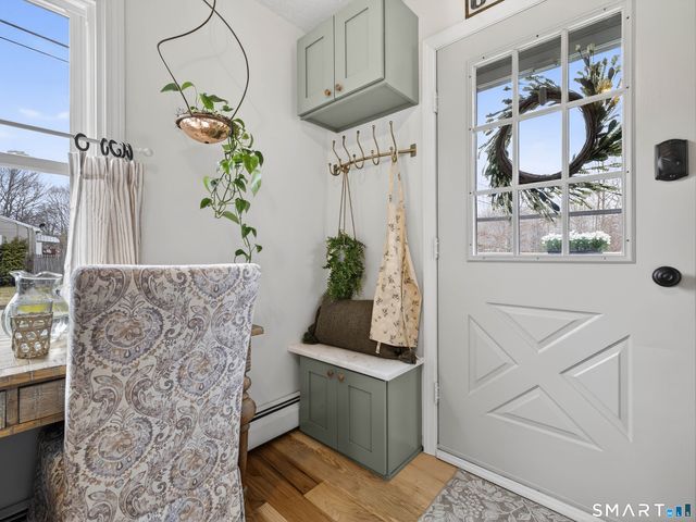 247 Midway Oval, Groton, CT 06340