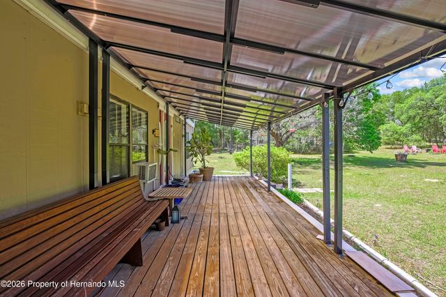 27170 Townsend Boulevard, Brooksville, FL 34601