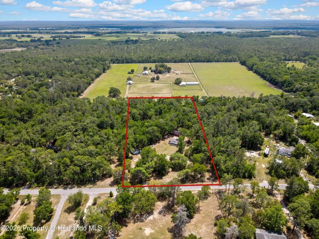 27170 Townsend Boulevard, Brooksville, FL 34601