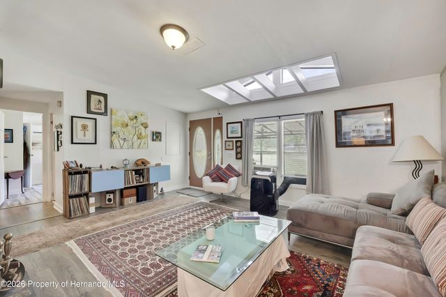 27170 Townsend Boulevard, Brooksville, FL 34601