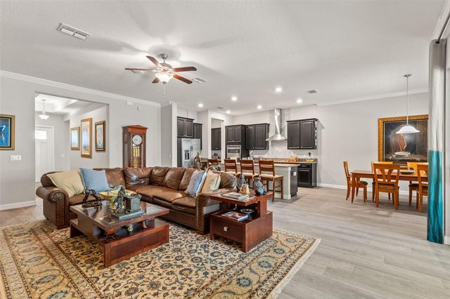 4910 SOUTHERN VALLEY LOOP, Brooksville, FL 34601