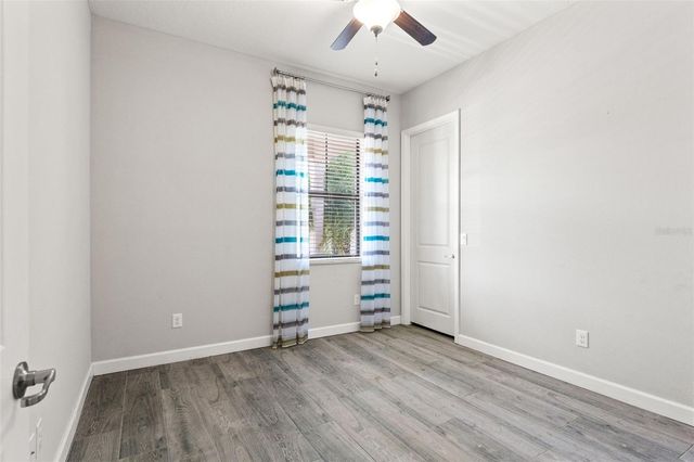 4910 SOUTHERN VALLEY LOOP, Brooksville, FL 34601