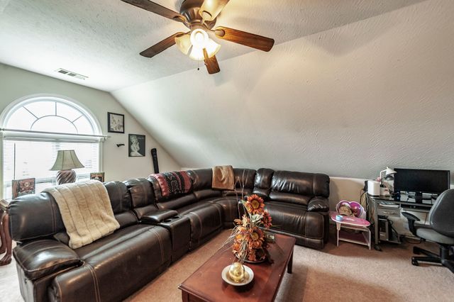 1183 Bothwell Pl, Gallatin, TN 37066