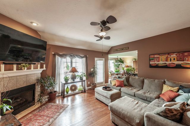 1183 Bothwell Pl, Gallatin, TN 37066