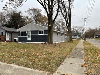 80 W Mansfield Avenue, Pontiac, MI 48340