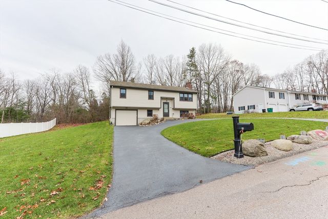 44 Montclair Drive, North Attleboro, MA 02760