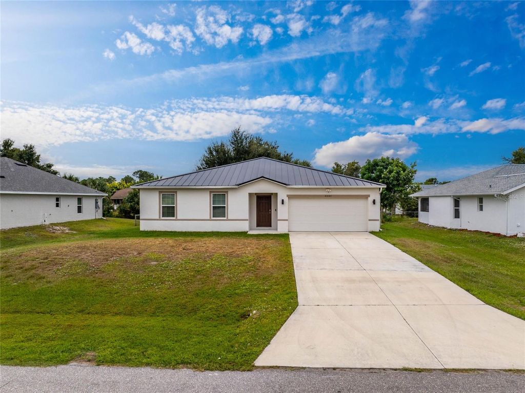 23121 NEWCUN AVENUE, Punta Gorda, FL 33980