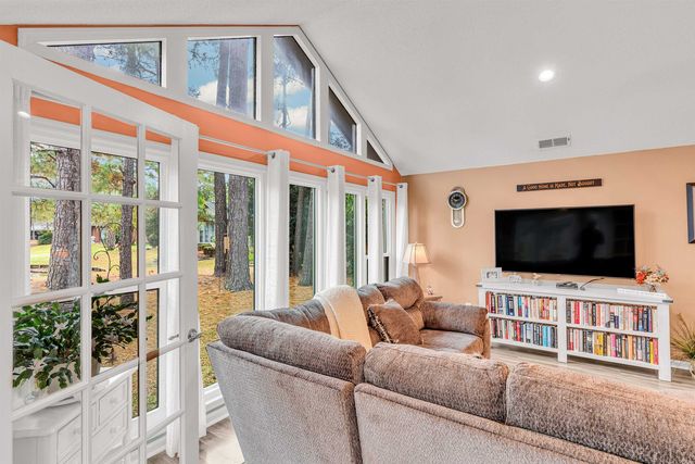 231 Wedgewood Ln., Conway, SC 29526