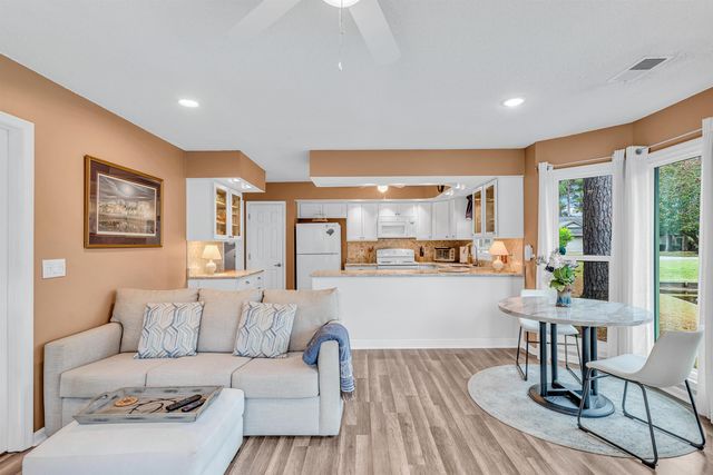 231 Wedgewood Ln., Conway, SC 29526