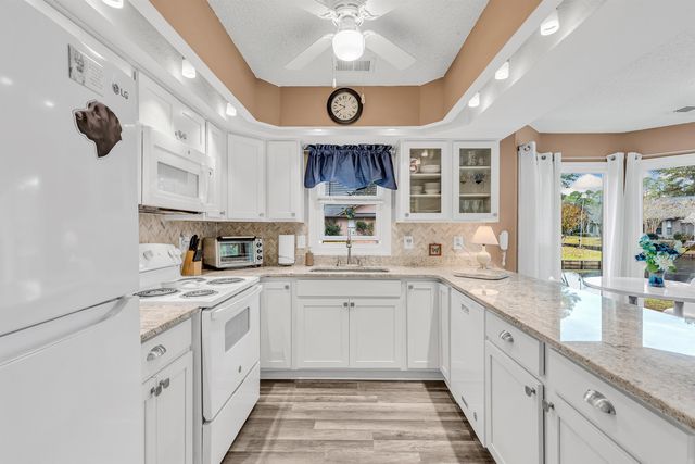 231 Wedgewood Ln., Conway, SC 29526