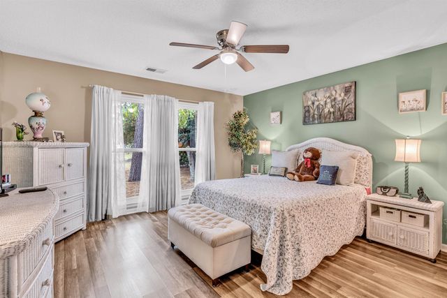 231 Wedgewood Ln., Conway, SC 29526