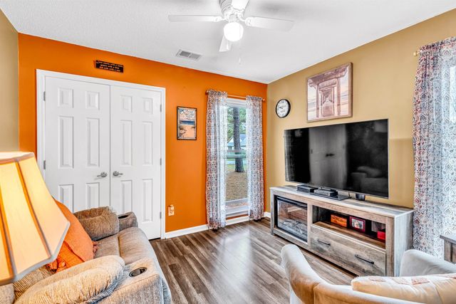 231 Wedgewood Ln., Conway, SC 29526