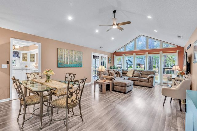 231 Wedgewood Ln., Conway, SC 29526