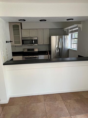 7801 Shoal Creek BLVD 127, Austin, TX 78757