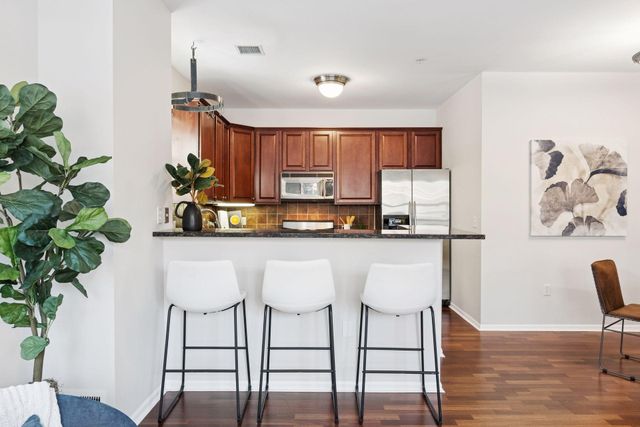 545 N 1st Street 125, Minneapolis, MN 55401