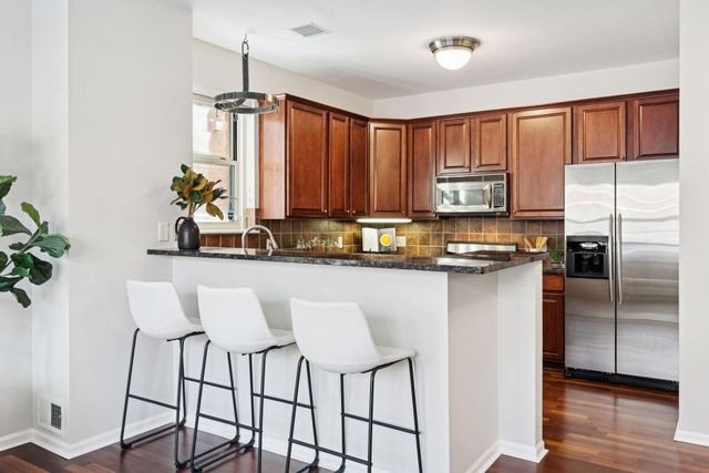 545 N 1st Street 125, Minneapolis, MN 55401