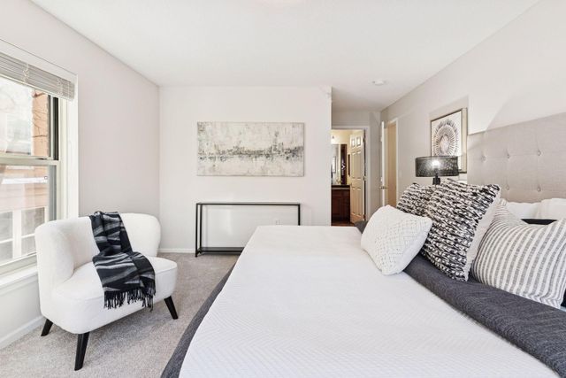 545 N 1st Street 125, Minneapolis, MN 55401