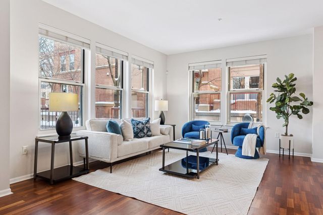 545 N 1st Street 125, Minneapolis, MN 55401