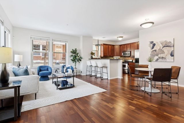 545 N 1st Street 125, Minneapolis, MN 55401