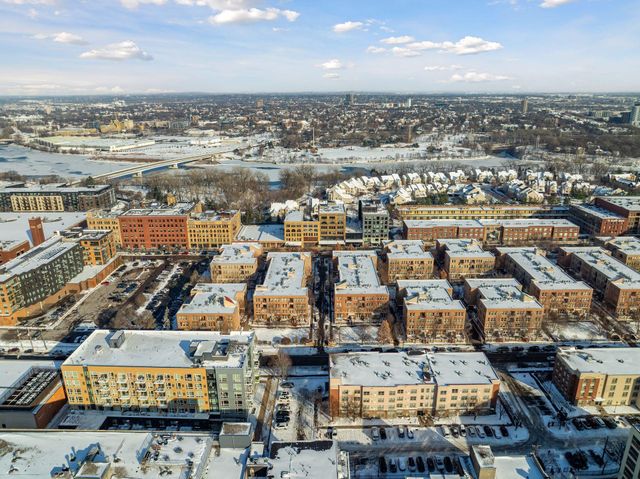 545 N 1st Street 125, Minneapolis, MN 55401