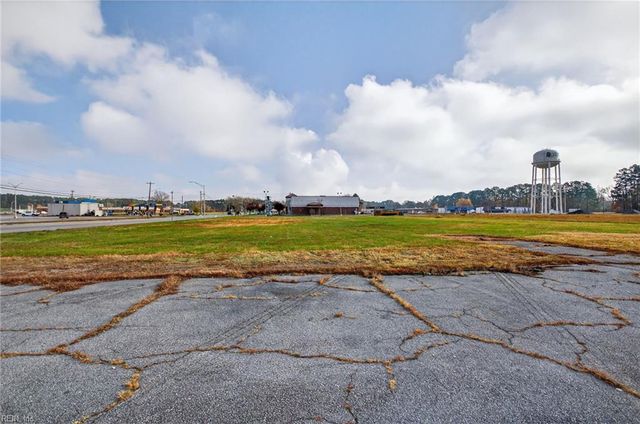 1101 Armory DR, Franklin, VA 23851