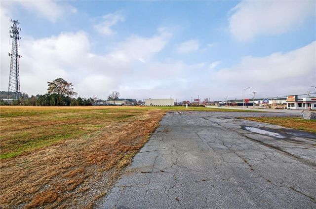 1101 Armory DR, Franklin, VA 23851