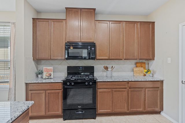 437 Sheepshank DR, Georgetown, TX 78633