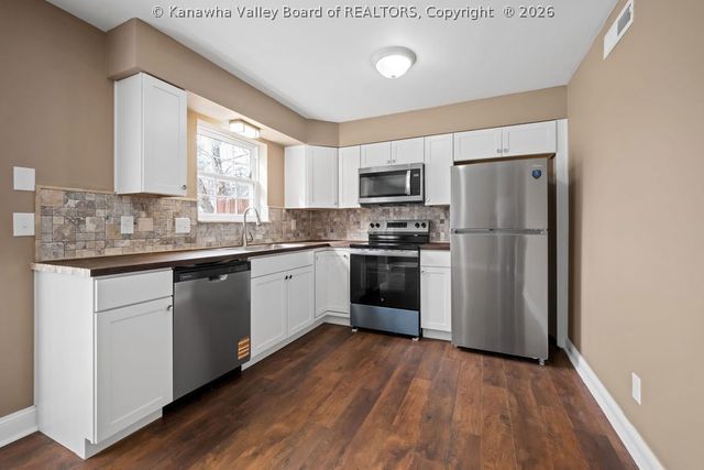 5043 St. Patrick Circle, Cross Lanes, WV 25313