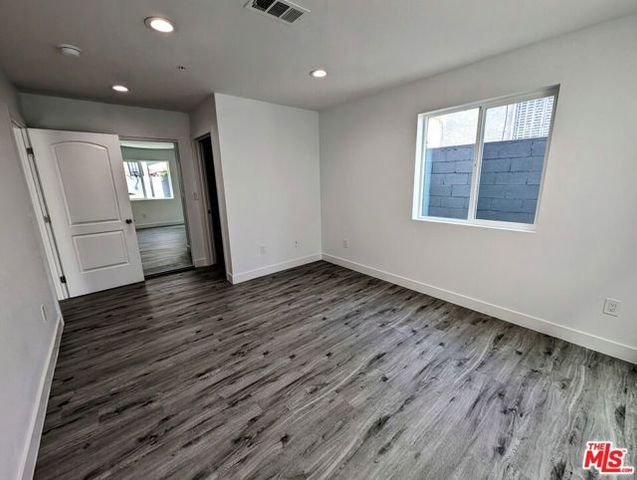 753 E Adams Boulevard, Los Angeles, CA 90011