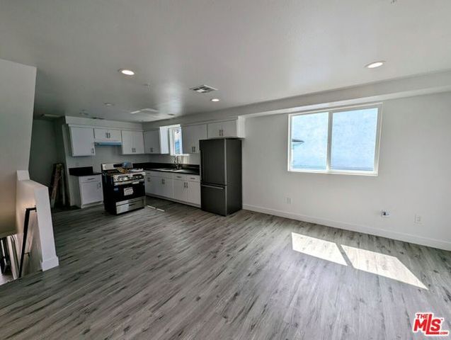 753 E Adams Boulevard, Los Angeles, CA 90011