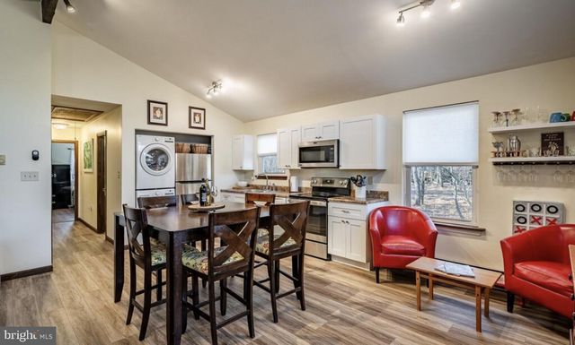 17 VAN DOREN MEWS, Albrightsville, PA 18210