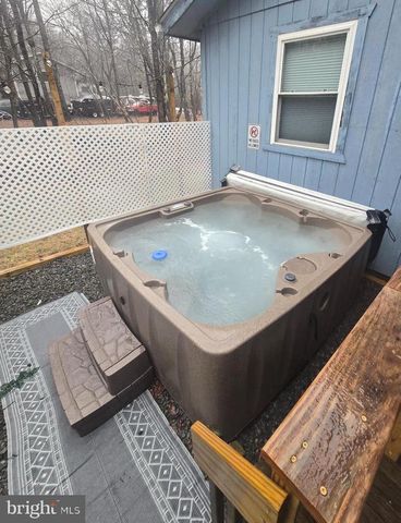 17 VAN DOREN MEWS, Albrightsville, PA 18210