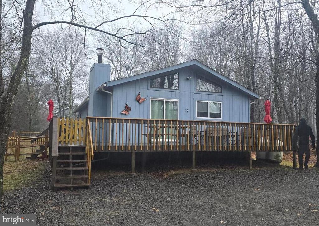 17 VAN DOREN MEWS, Albrightsville, PA 18210