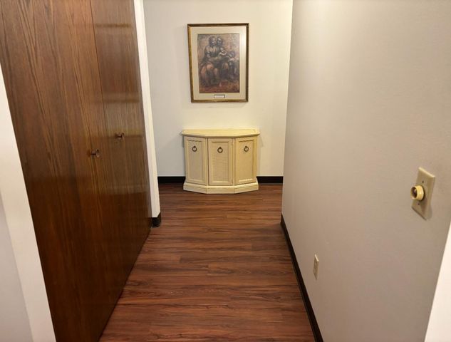 3399 Kent Street 101, Shoreview, MN 55126