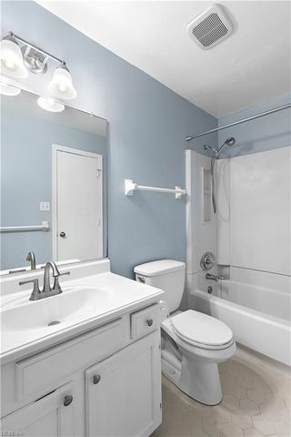 1113 Lands End WAY 25D1, Virginia Beach, VA 23451