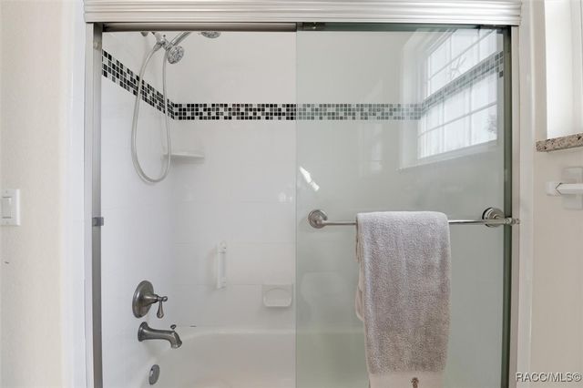 5 Palm Drive, Yankeetown, FL 34498